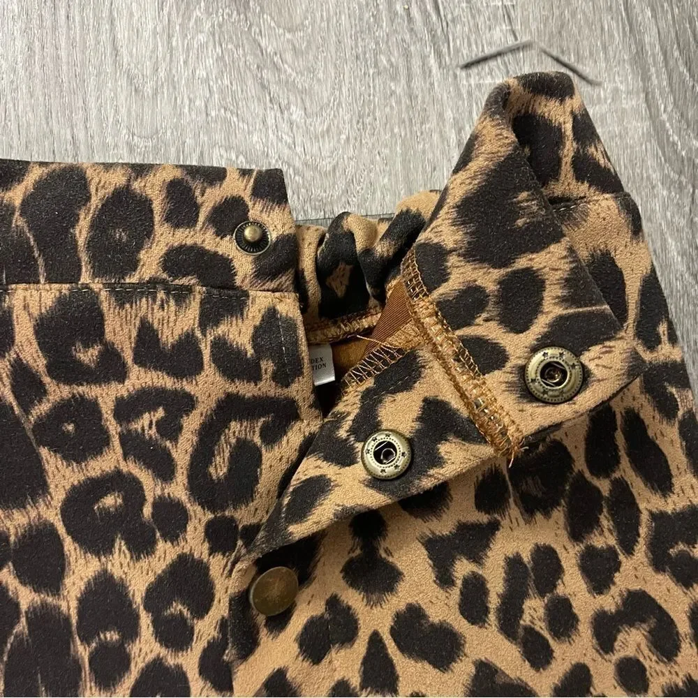 Girl’s Leopard Print Faux Suede Button Front Mini Skirt Small
